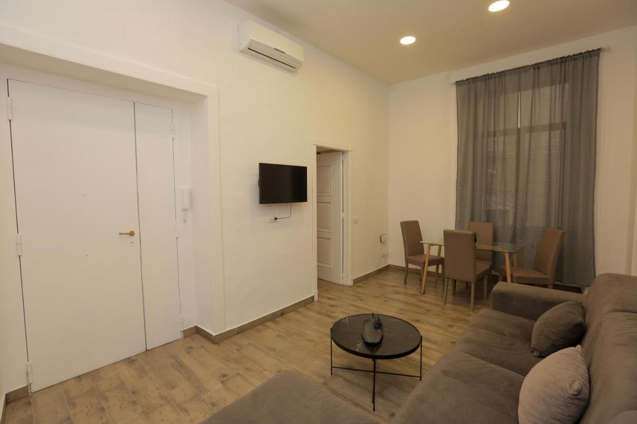נאפולי Plateia Apartment מראה חיצוני תמונה