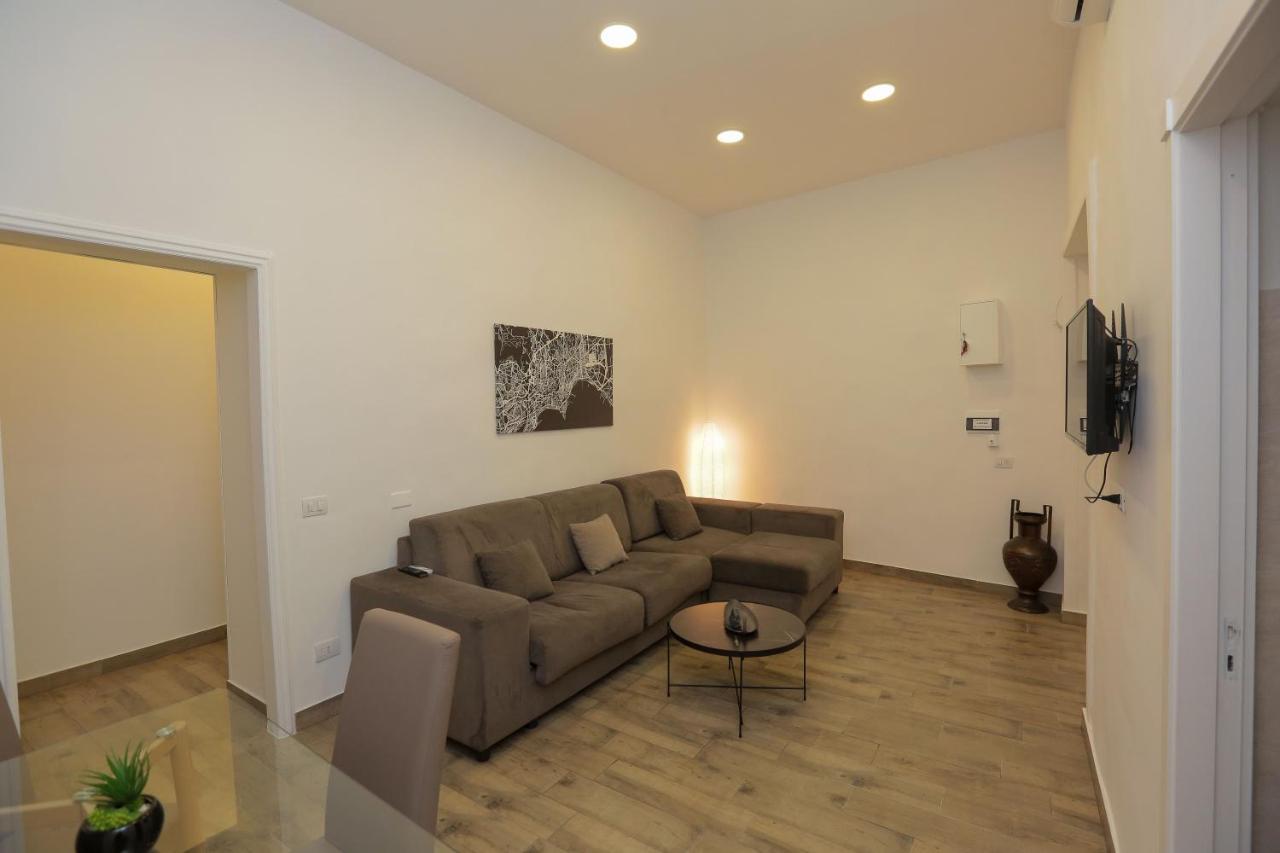 נאפולי Plateia Apartment מראה חיצוני תמונה