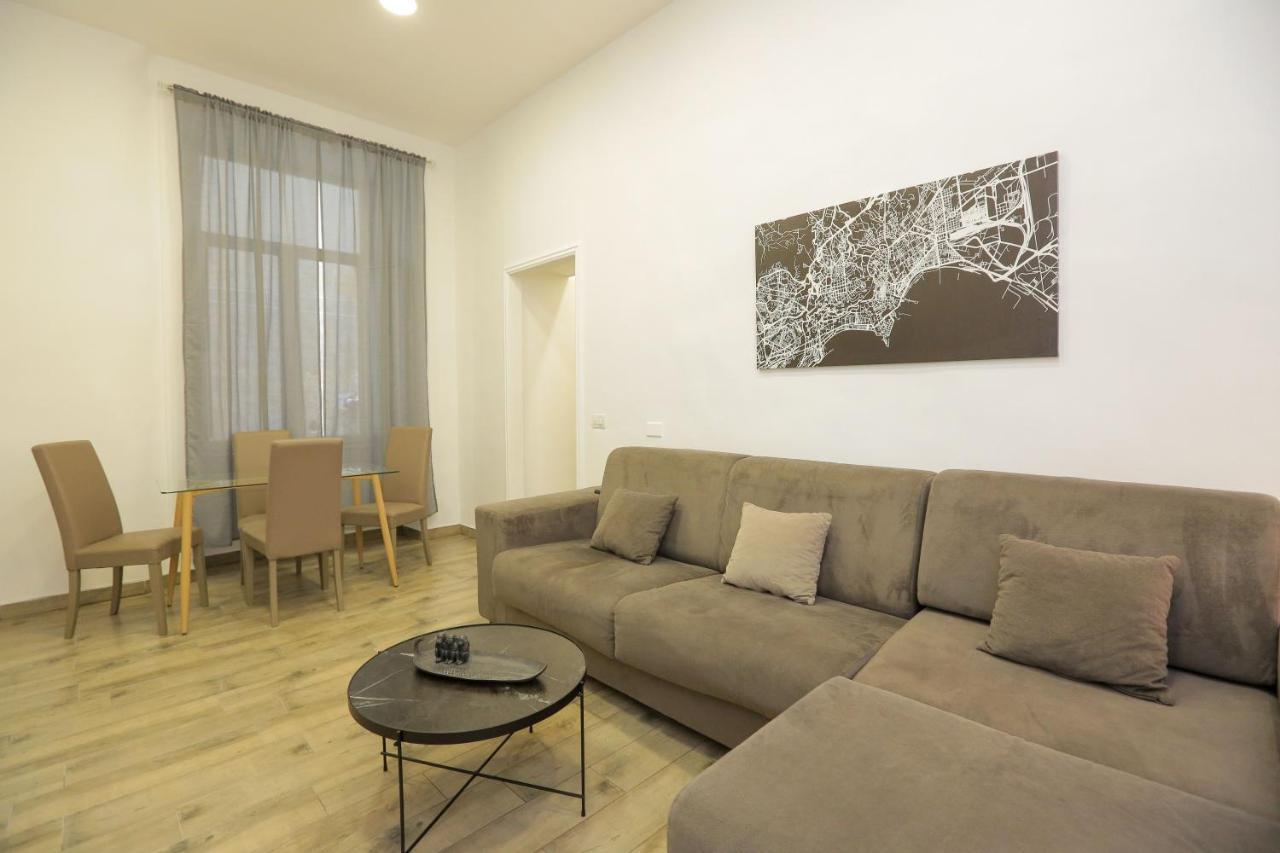 נאפולי Plateia Apartment מראה חיצוני תמונה